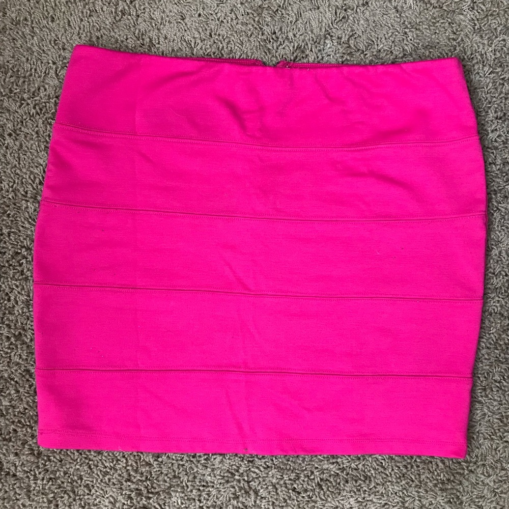 Xhilaration Textured Knit Tube Skirt